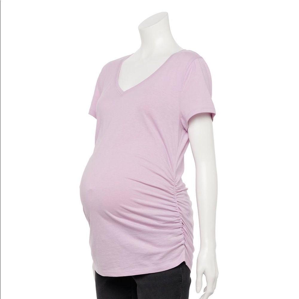 Maternity - GapFit Breathe v-neck T-shirt